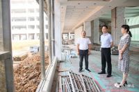 夯实项目建设，石中华调研白露工业园内项目进展情况